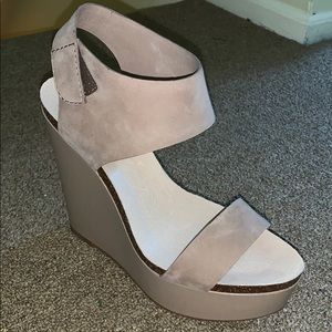 Vince Camuto Wedge